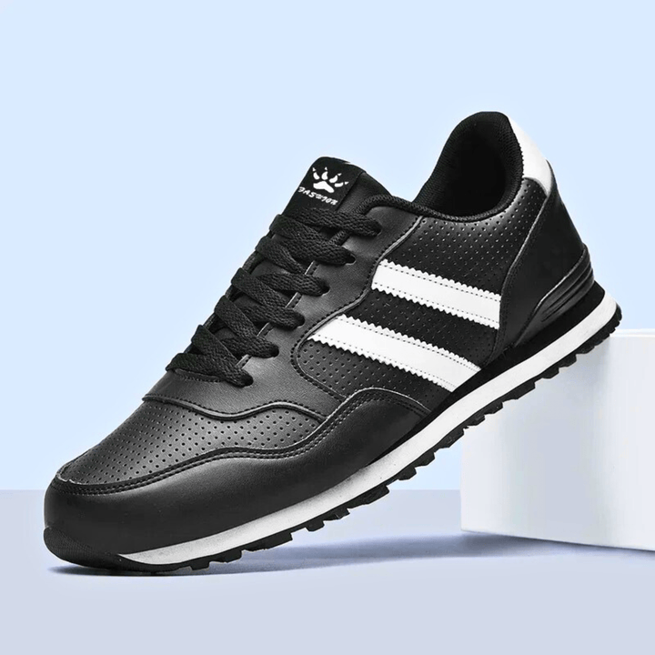Nortvale - AeroStride Performance Sneakers - 14:193#Black;200000124:200000364