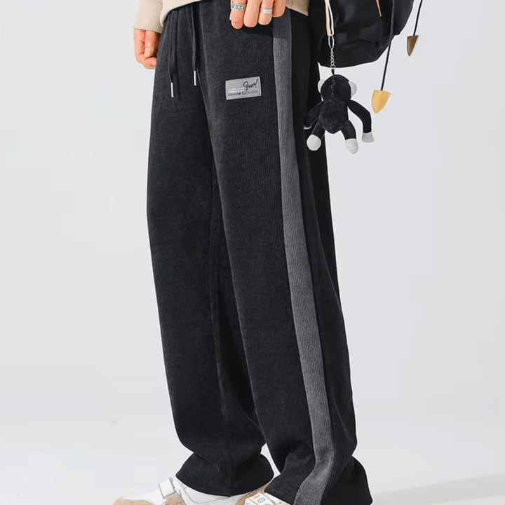 Nortvale - Relaxed Corduroy Joggers - 000000000