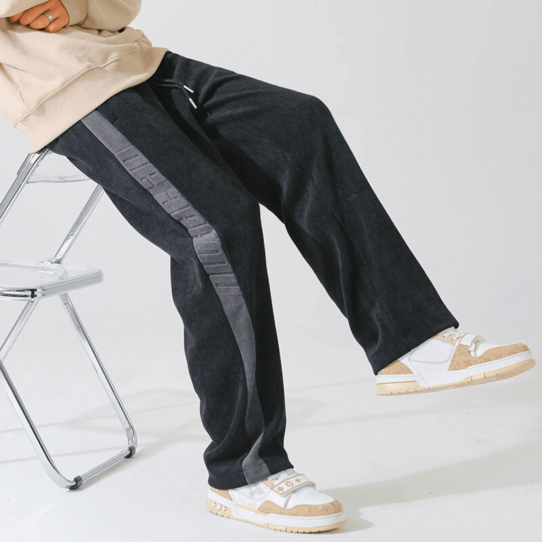 Nortvale - Relaxed Corduroy Joggers - 000000000