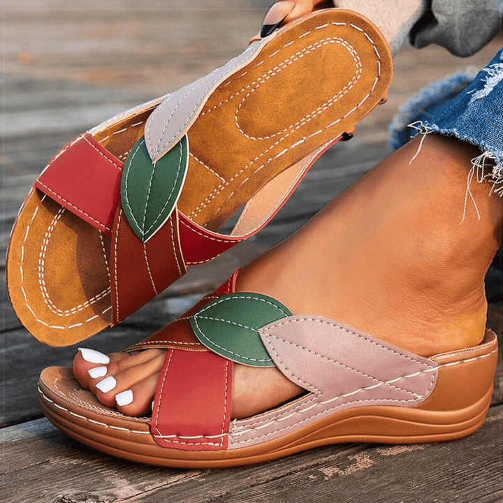 Nortvale - Retro Leather Wedge Sandals - 14:10#Red;200000124:200000334