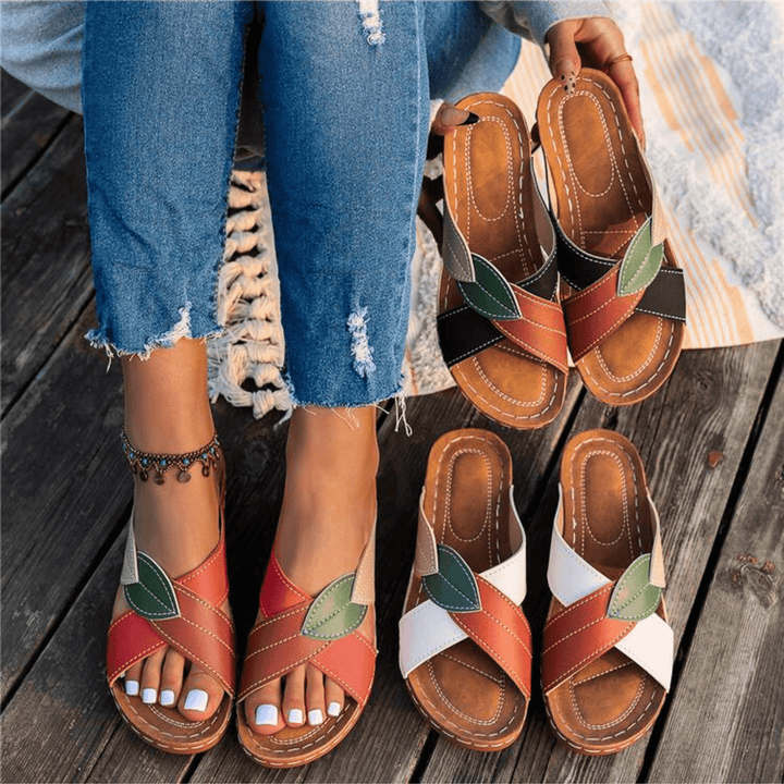 Nortvale - Retro Leather Wedge Sandals - 14:10#Red;200000124:200000334