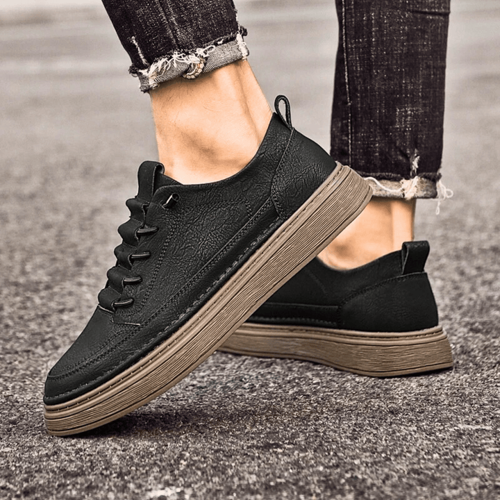Nortvale - Vulcanized Genuine Leather Sneakers - 14:193#Black;200000124:200000334